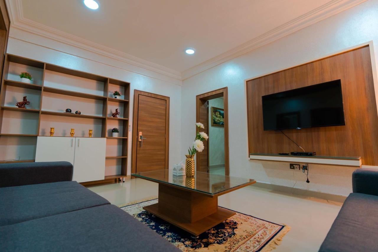 Phoenicia Suites Wupa Exterior foto